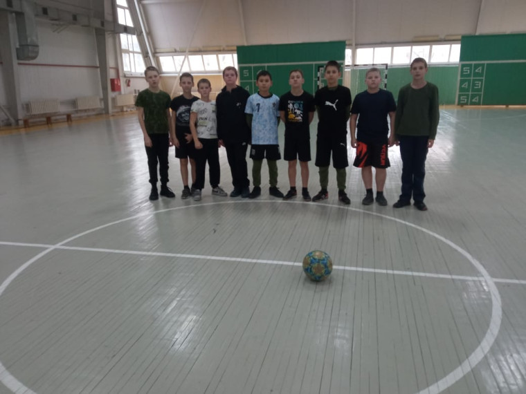 Первенство по мини - футболу.